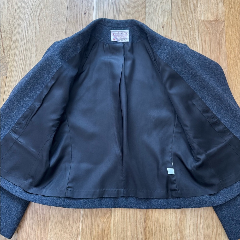 Pendleton petite wool blazer. 100 % wool - image 3